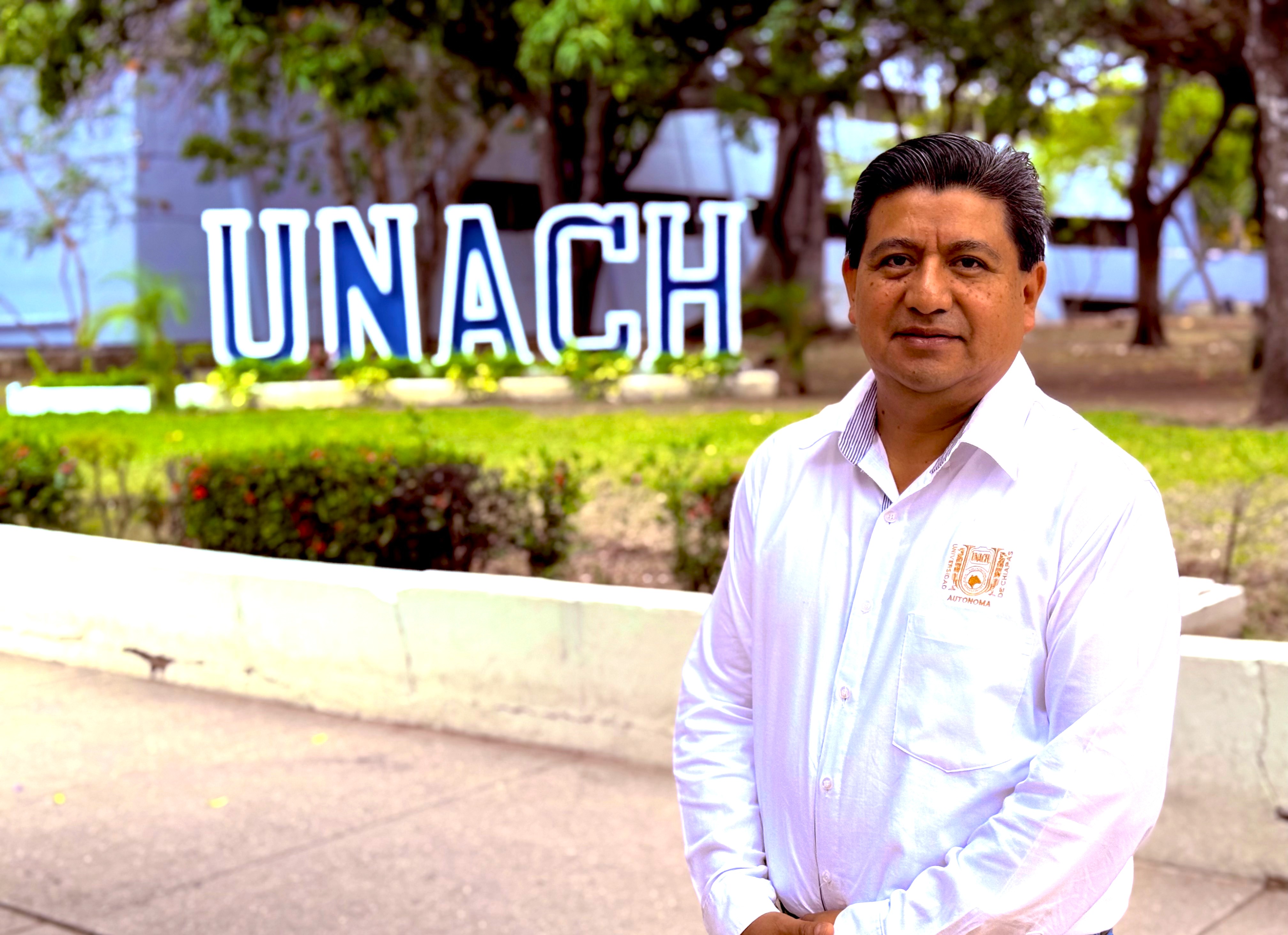 Arq. Ever Gamaliel González Gómez